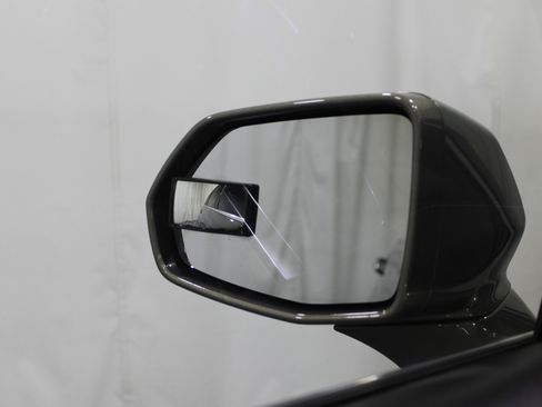 Used 2019 Cadillac XT5 FWD image 14