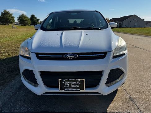 Used 2014 Ford Escape SE image 4