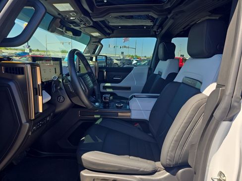 Used 2023 GMC Hummer EV Edition 1 AWD/4WD image 9