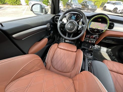 Used 2022 MINI Cooper S FWD image 4