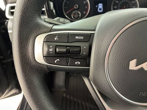 Used 2023 Kia K5 LXS FWD image 23
