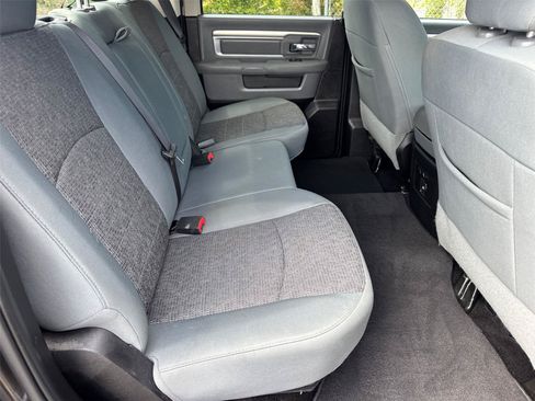 Used 2016 RAM 1500 Lone Star RWD image 17
