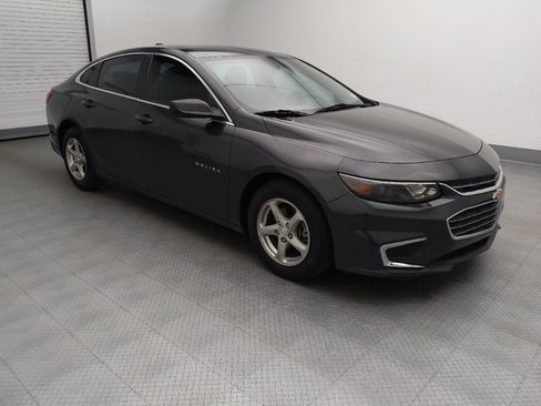 Used 2017 Chevrolet Malibu LS FWD image 11