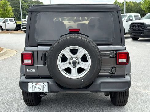 Used 2022 Jeep Wrangler Unlimited Sport AWD/4WD image 6