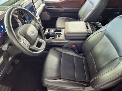 Used 2022 Ford F150 Lariat w/ Equipment Group 502A High image 11