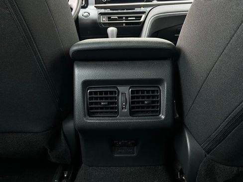 Used 2025 Toyota Camry LE image 12