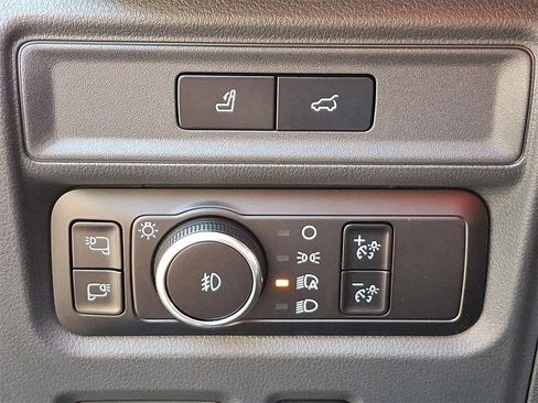 Certified 2023 Ford Expedition Platinum image 25