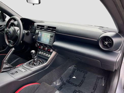 Used 2025 Subaru BRZ Limited RWD image 27