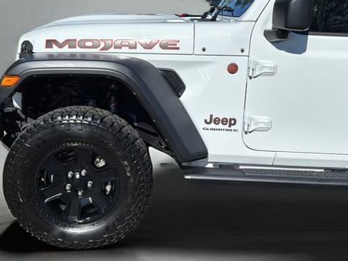 Used 2023 Jeep Gladiator Mojave w/ LED Lighting Group image 36