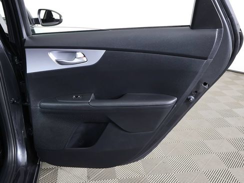 Used 2024 Kia Forte LXS w/ LXS Technology Package FWD image 24