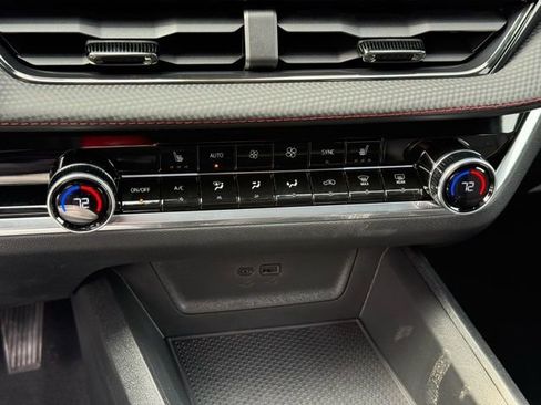 New 2026 Chevrolet Equinox RS w/ Safety and Technology Package AWD/4WD image 25