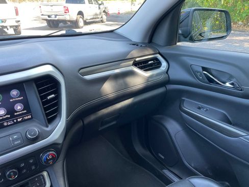 Used 2021 GMC Acadia SLT w/ Elevation Edition FWD image 31