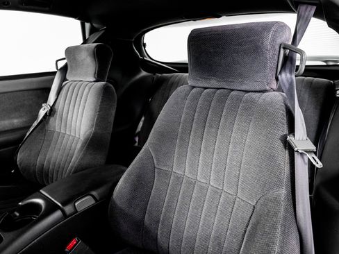 Used 1997 Pontiac Firebird Formula image 3