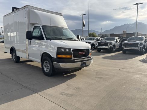 New 2024 GMC Savana 3500 w/ Power Convenience Package image 8