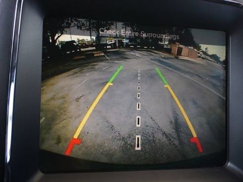 Used 2015 Dodge Durango Limited w/ Nav & Power Liftgate Group RWD image 12