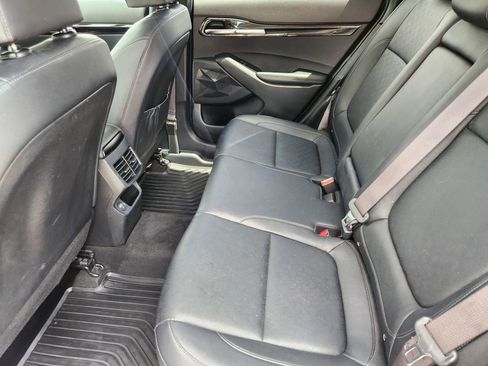Used 2022 Kia Seltos EX AWD/4WD image 29