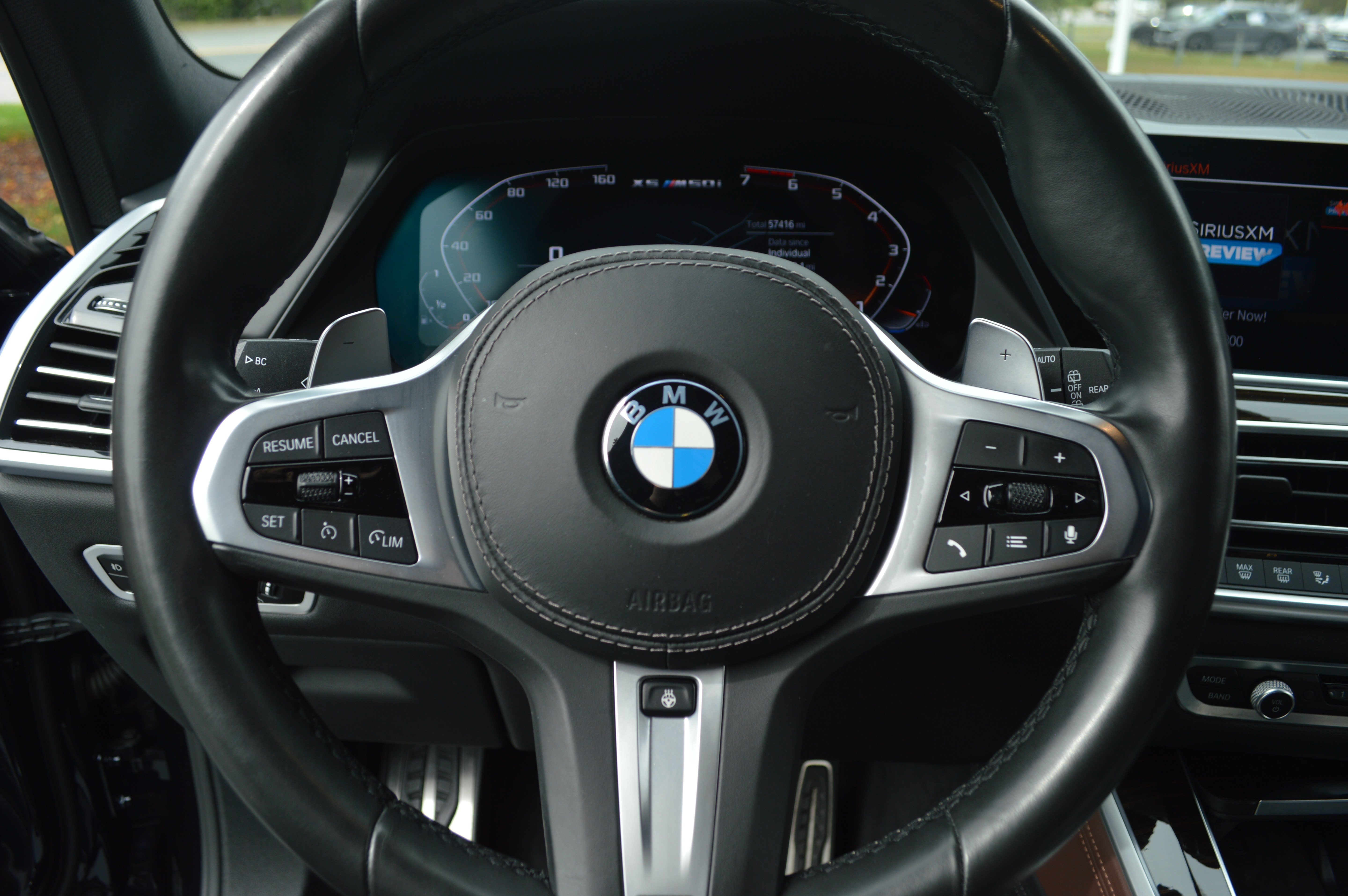Used 2020 BMW X5 M50i w/ Dynamic Handling Package AWD/4WD image 11