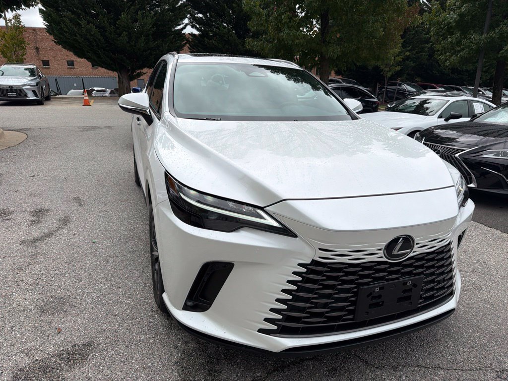 Used 2025 Lexus RX 350 Premium w/ Accessory Package AWD/4WD image 5