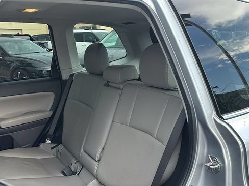 Used 2016 Subaru Forester 2.5i Touring w/ Eyesight & Navigation System AWD/4WD image 27