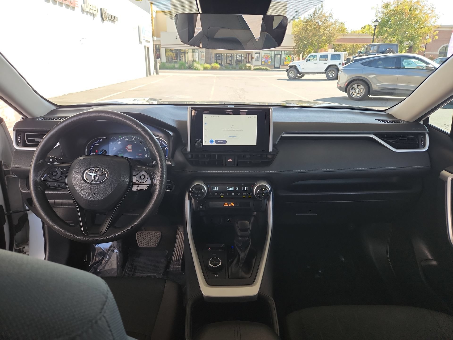 Used 2024 Toyota RAV4 XLE w/ Convenience Package AWD/4WD image 26