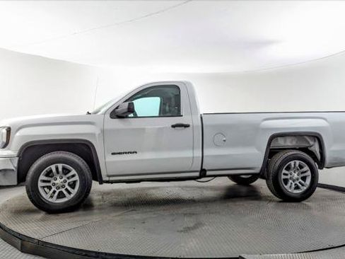 Used 2018 GMC Sierra 1500 2WD Regular Cab image 3