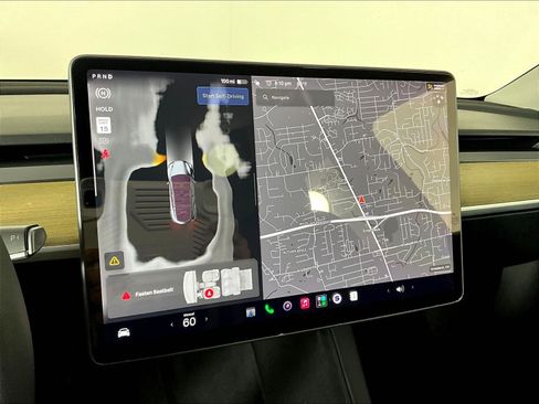 Used 2023 Tesla Model Y Long Range AWD/4WD image 37