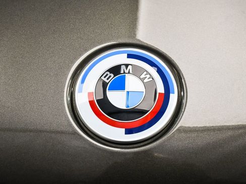 Used 2023 BMW X6 xDrive40i w/ Executive Package AWD/4WD image 97