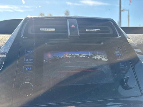 Used 2018 Toyota Prius One w/ Carpet Mat Package FWD image 21