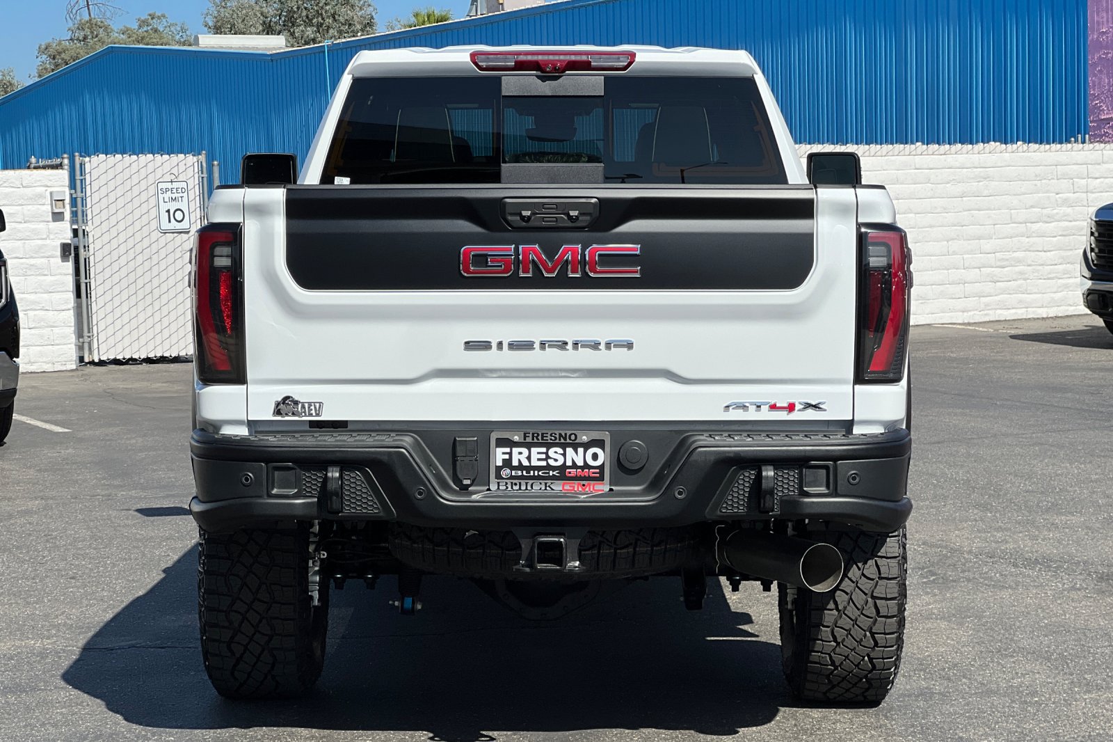 New 2026 GMC Sierra 2500 AT4X w/ AT4X AEV Edition AWD/4WD image 6