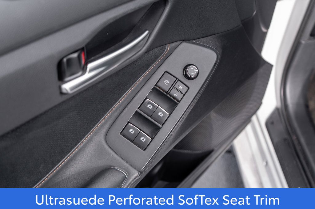 Used 2019 Toyota Avalon XSE w/ All Weather Liner Package FWD image 17