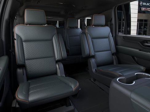 New 2026 GMC Yukon XL AT4 image 17