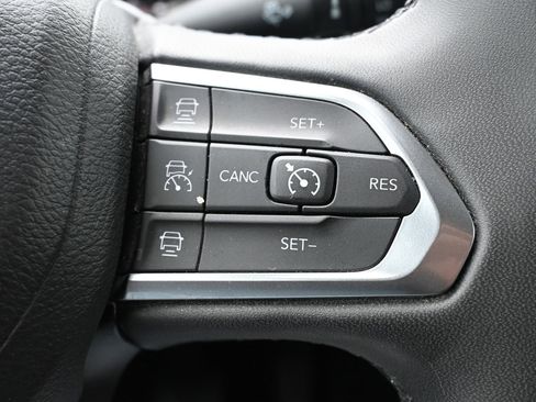 Used 2024 Jeep Compass Limited AWD/4WD image 14