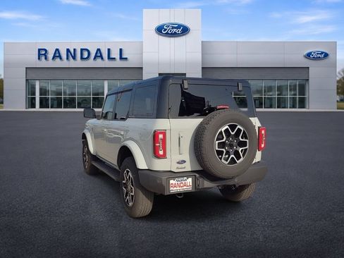 Used 2024 Ford Bronco Outer Banks AWD/4WD image 4