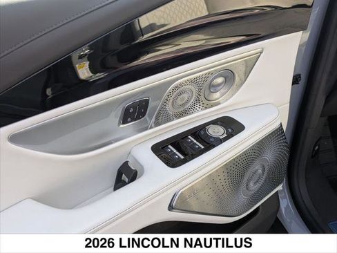 New 2026 Lincoln Nautilus Black Label image 6