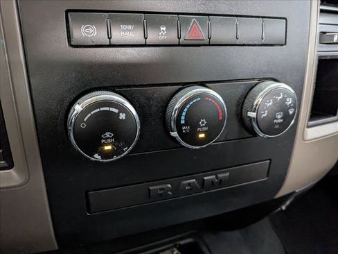 Used 2012 RAM 3500 ST w/ Chrome Appearance Group image 13