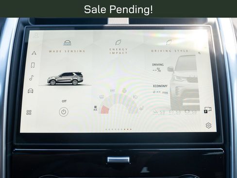 Certified 2025 Land Rover Discovery Dynamic SE AWD/4WD image 24