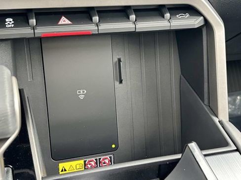 New 2026 Toyota Tundra Platinum AWD/4WD image 31
