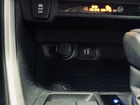 Used 2024 Toyota RAV4 LE image 23