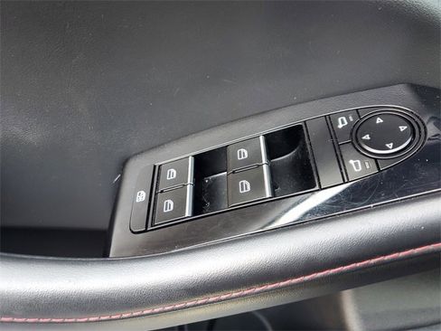 Used 2024 MAZDA MAZDA3 s image 30