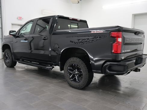 Used 2020 Chevrolet Silverado 1500 LT Trail Boss AWD/4WD image 6