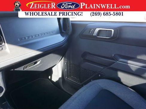 Used 2025 Ford Bronco Big Bend image 30