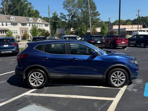 Used 2020 Nissan Rogue Sport S w/ Appearance Package FWD image 4