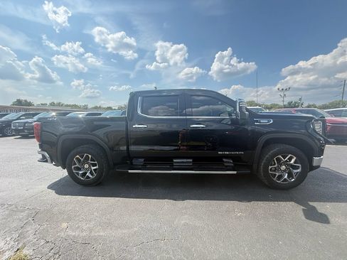 Used 2026 GMC Sierra 1500 SLT w/ SLT Premium Plus Package AWD/4WD image 2