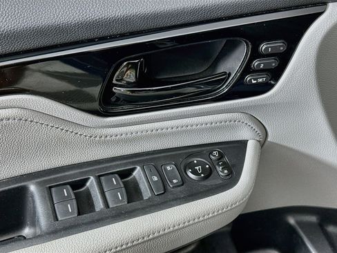 Used 2019 Honda Odyssey Elite image 15