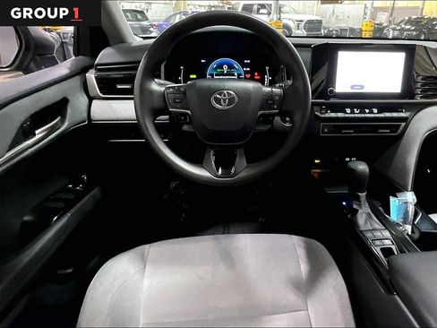 Certified 2025 Toyota Camry LE AWD/4WD image 6