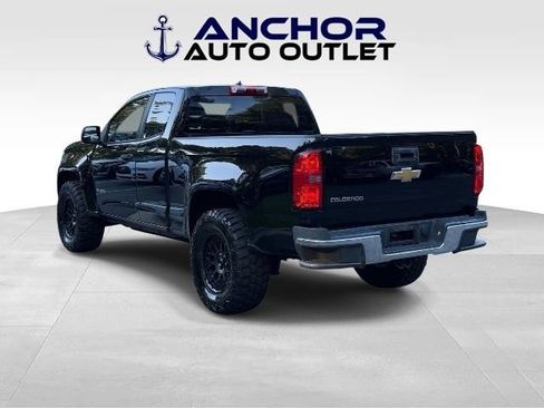 Used 2017 Chevrolet Colorado W/T w/ WT Convenience Package RWD image 6