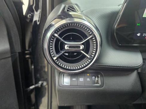 Used 2025 Chevrolet Equinox LT AWD/4WD image 27