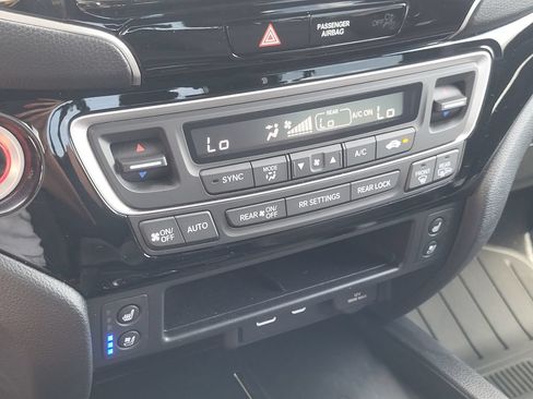 Used 2026 Honda Ridgeline Black Edition image 20