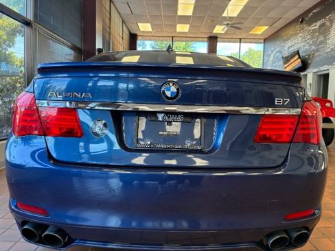 Used 2011 BMW ALPINA B7 xDrive w/ Rear Entertainment Pkg AWD/4WD image 11