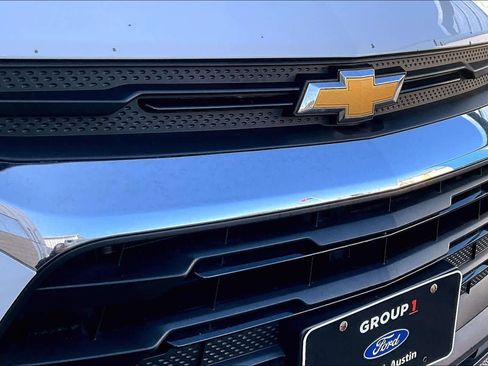 Used 2021 Chevrolet TrailBlazer LS image 30